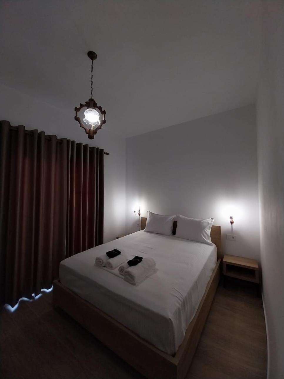 Hotel Lions Lair
