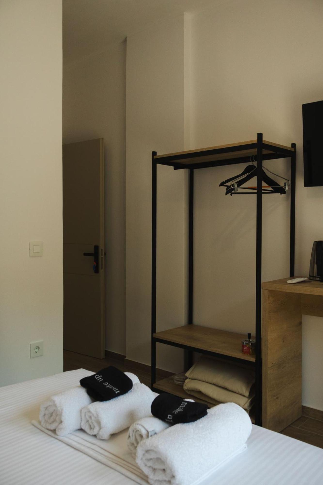 Lions Lair Hotel